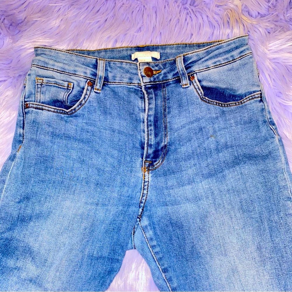 Light Wash Skinny Jeggings
